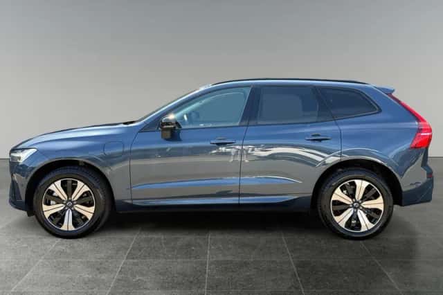 Volvo XC60 (2025) thumbnail 3
