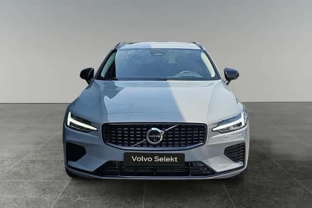 Volvo V60 (2025) thumbnail 2