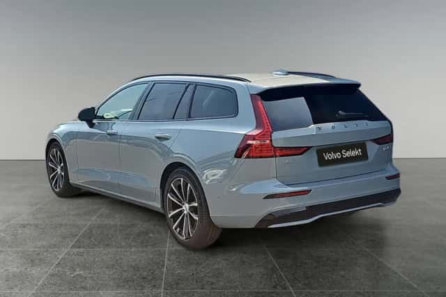 Volvo V60 (2025) thumbnail 4