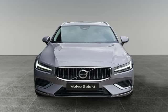 Volvo V60 (2025) thumbnail 2