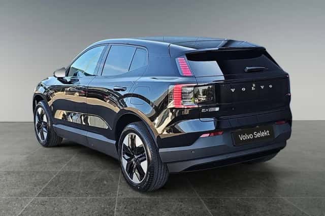 Volvo EX30 (2026) thumbnail 4