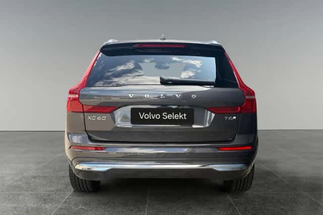 Volvo XC60 (2025) thumbnail 5