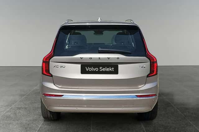 Volvo XC90 (2025) thumbnail 5