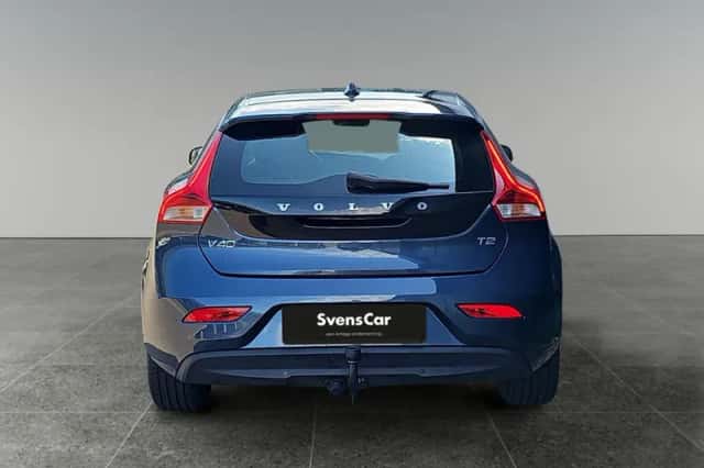 Volvo V40 (2019) thumbnail 4