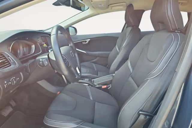 Volvo V40 (2019) thumbnail 6