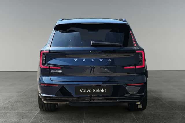 Volvo EX90 (2025) thumbnail 5