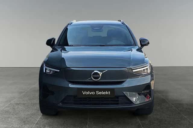Volvo EX40 (2025) thumbnail 2