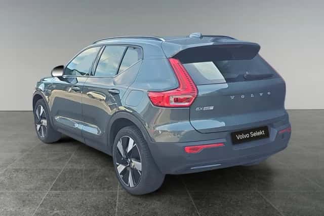 Volvo EX40 (2025) thumbnail 4