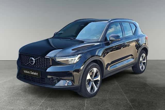Volvo XC40 (2025) thumbnail 5