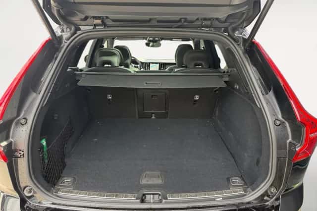 Volvo XC60 (2024) thumbnail 6