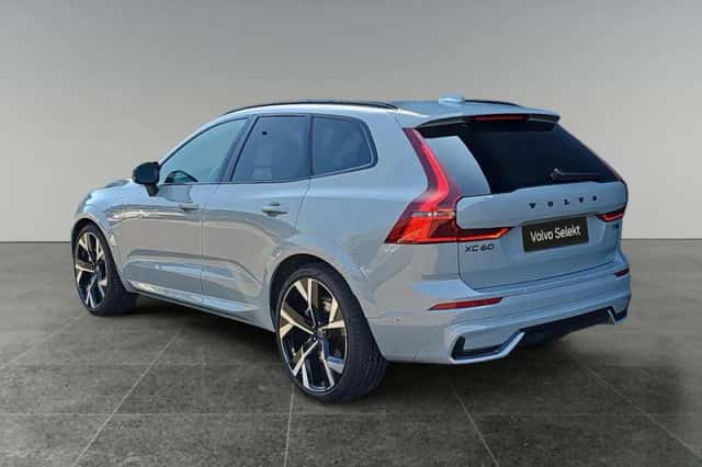 Volvo XC60 (2025) thumbnail 4