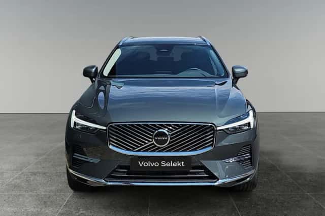 Volvo XC60 (2025) thumbnail 2