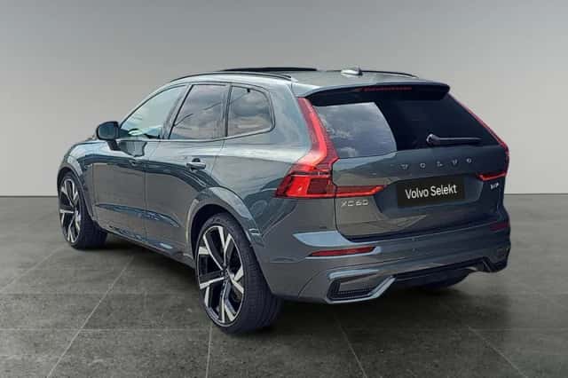 Volvo XC60 (2025) thumbnail 4