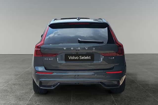 Volvo XC60 (2025) thumbnail 4