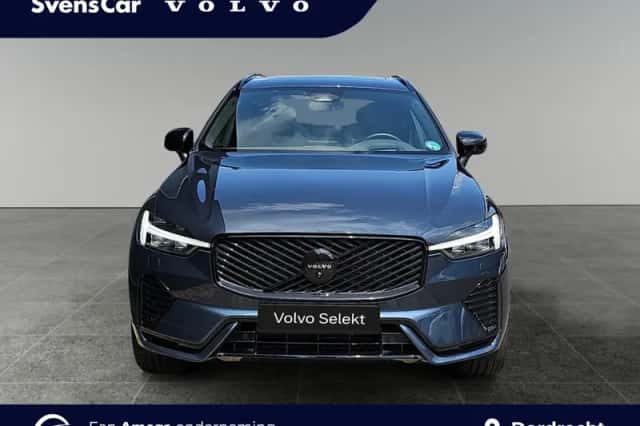 Volvo XC60 (2025) thumbnail 1