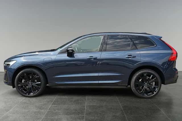 Volvo XC60 (2025) thumbnail 2