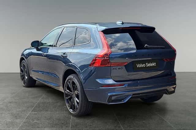 Volvo XC60 (2025) thumbnail 3