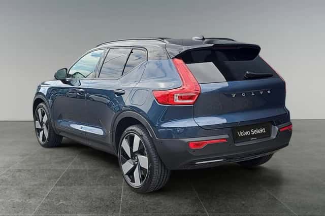 Volvo EX40 (2026) thumbnail 4