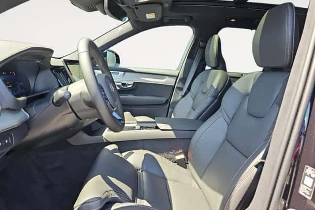 Volvo XC90 (2026) thumbnail 6