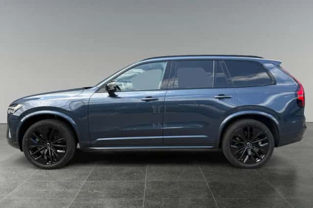 Volvo XC90 (2026) thumbnail 3
