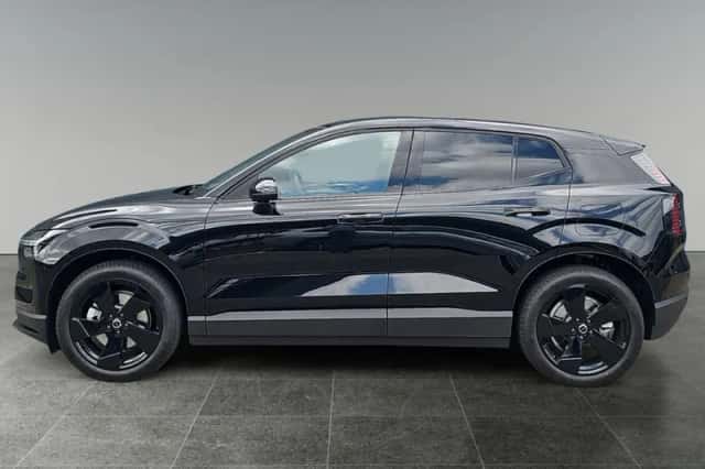 Volvo EX30 (2026) thumbnail 3
