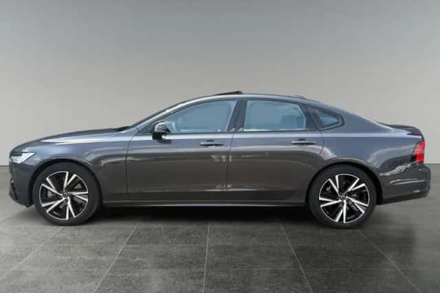 Volvo S90 (2023) thumbnail 3