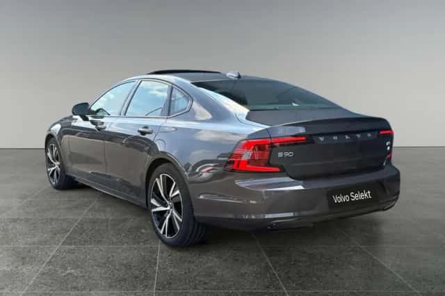 Volvo S90 (2023) thumbnail 4