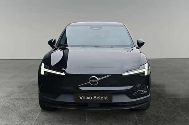 Volvo EX30 (2025) thumbnail 2