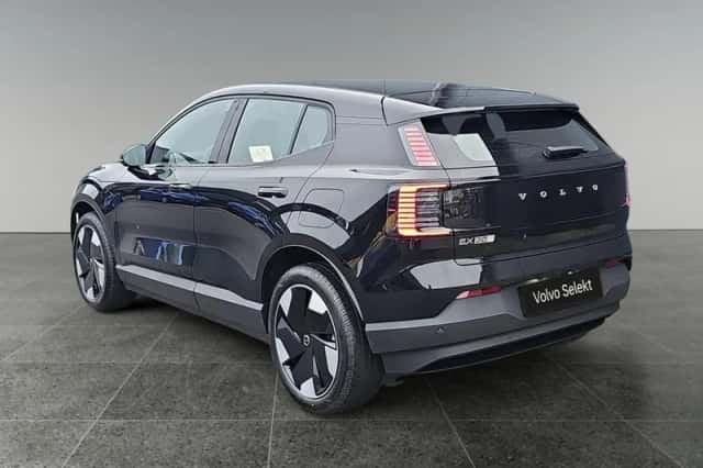 Volvo EX30 (2025) thumbnail 4