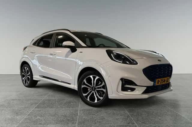 Ford Puma (2022) thumbnail 2
