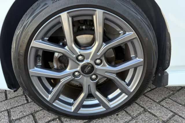 Ford Fiesta (2023) thumbnail 5