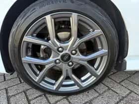 Ford Fiesta (2023) thumbnail 5