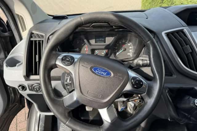 Ford Transit (2016) thumbnail 6