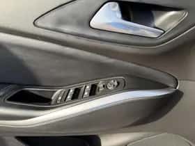 Opel Grandland (2022) thumbnail 19
