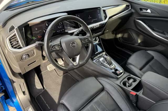 Opel Grandland (2022) thumbnail 5