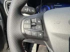Ford Kuga (2023) thumbnail 27