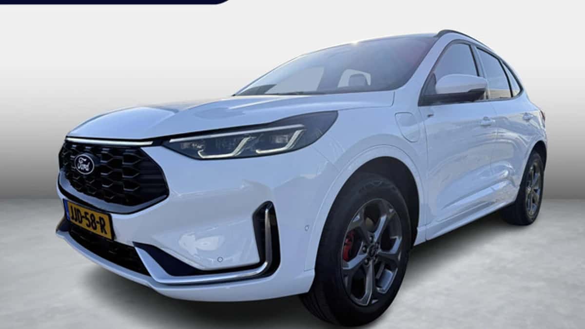 Ford Kuga (2024) — foto 1