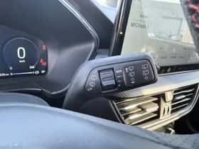 Ford Kuga (2024) thumbnail 23