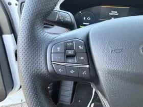 Ford Kuga (2024) thumbnail 24