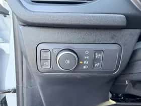 Ford Kuga (2024) thumbnail 26