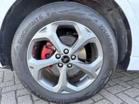 Ford Kuga (2024) thumbnail 10