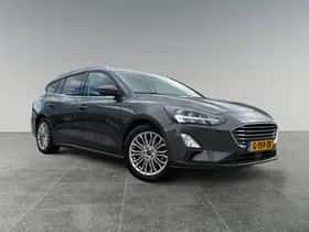 Ford Focus (2020) thumbnail 2