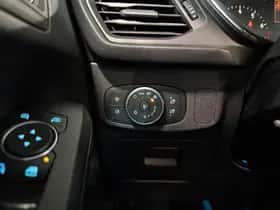 Ford Focus (2020) thumbnail 23