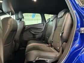 Ford Kuga (2018) thumbnail 32
