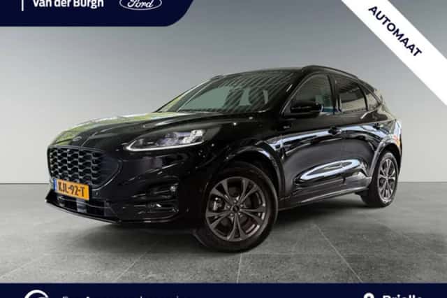 Ford Kuga (2023) thumbnail 1