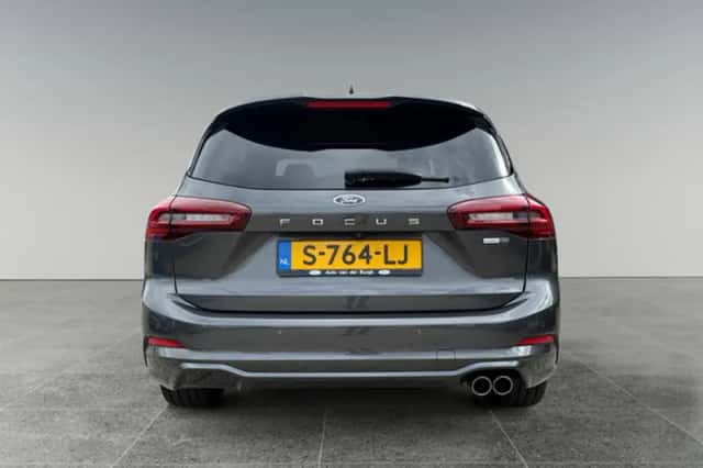 Ford Focus (2023) thumbnail 6