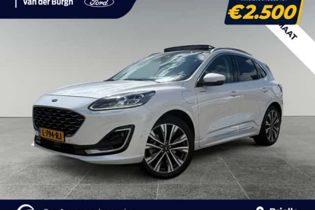 Ford Kuga (2021) thumbnail 1