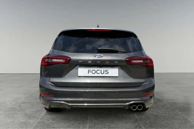 Ford Focus (2024) thumbnail 6