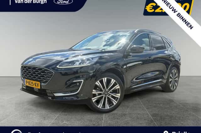 Ford Kuga (2022) thumbnail 1