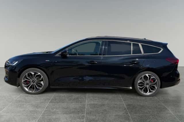 Ford Focus (2024) thumbnail 5